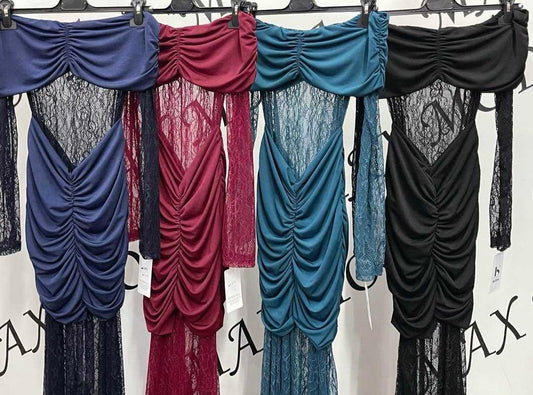 ABITO LUNGO CON PIZZO A MANICHE LUNGHE COLOR DIVERSO - SUNTIMEMODA