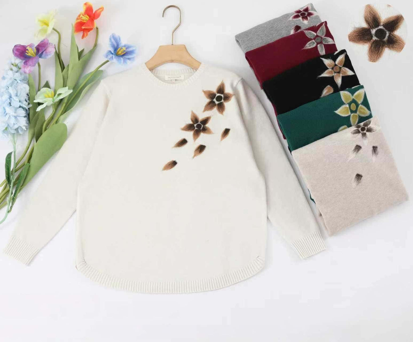 Maglia maniche lunghe con motivo floreale - SUNTIMEMODA