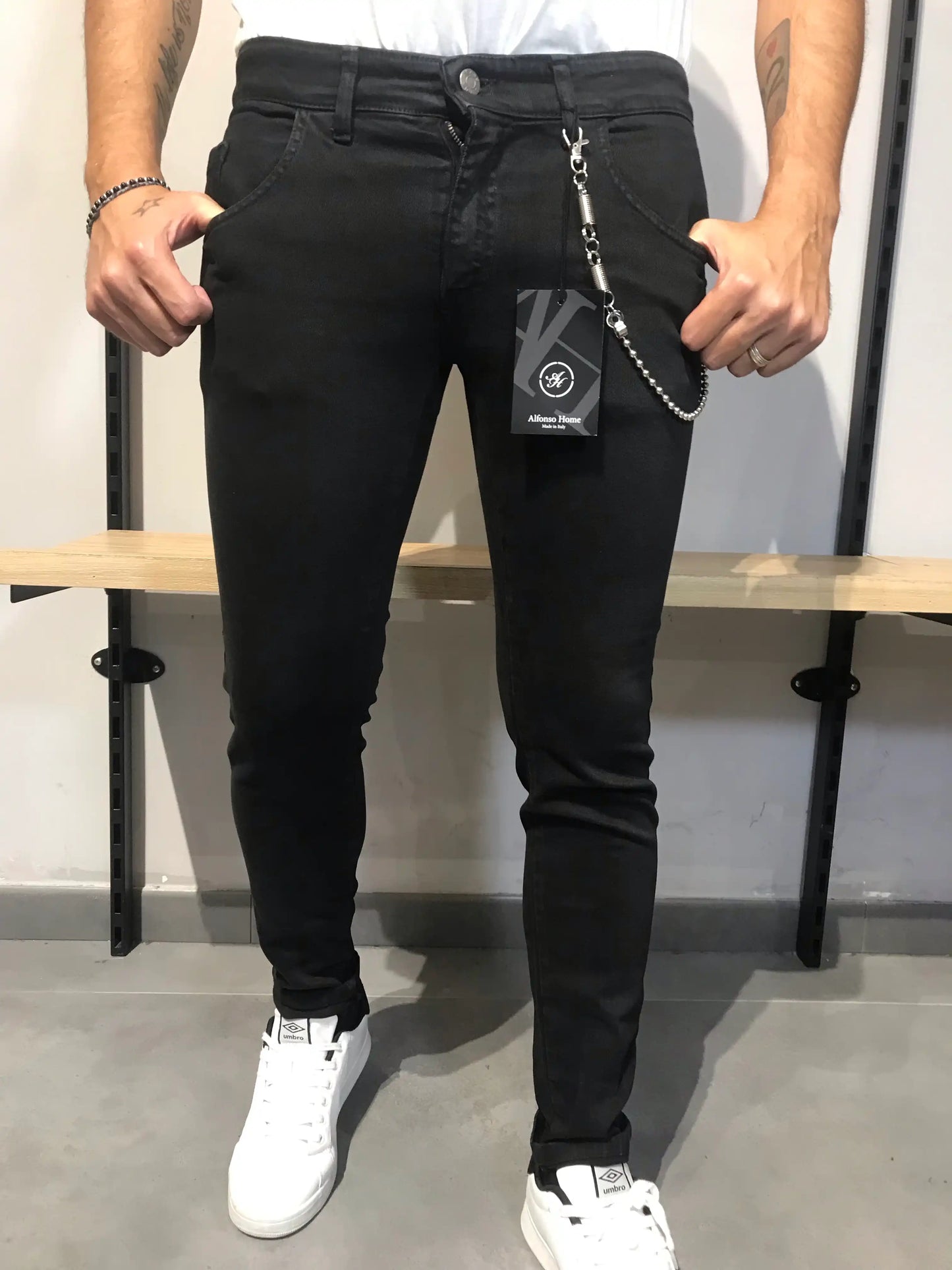 Pantalone slim per uomo nero - SUNTIMEMODA