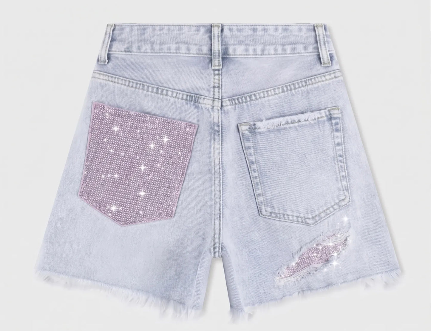 Shorts denim donna con tasca decorata con strass e dettagli usurati - SUNTIMEMODA