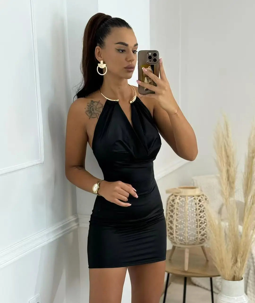 Abito con scollo all'americana NERO - SUNTIMEMODA