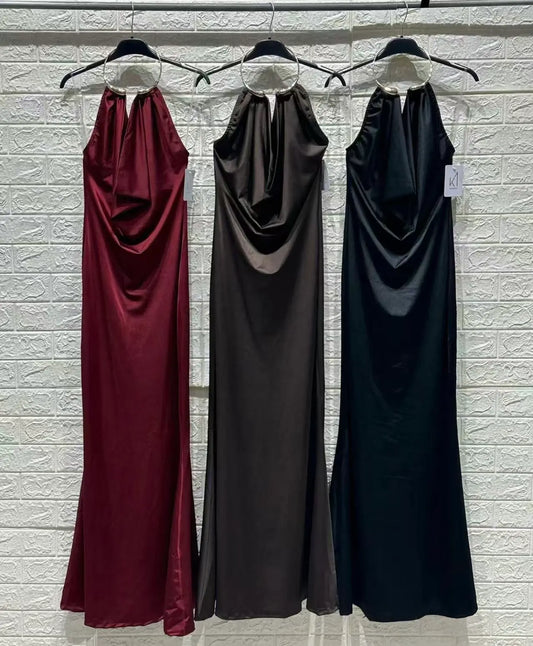 Abito con scollo all'americana lunghe - SUNTIMEMODA