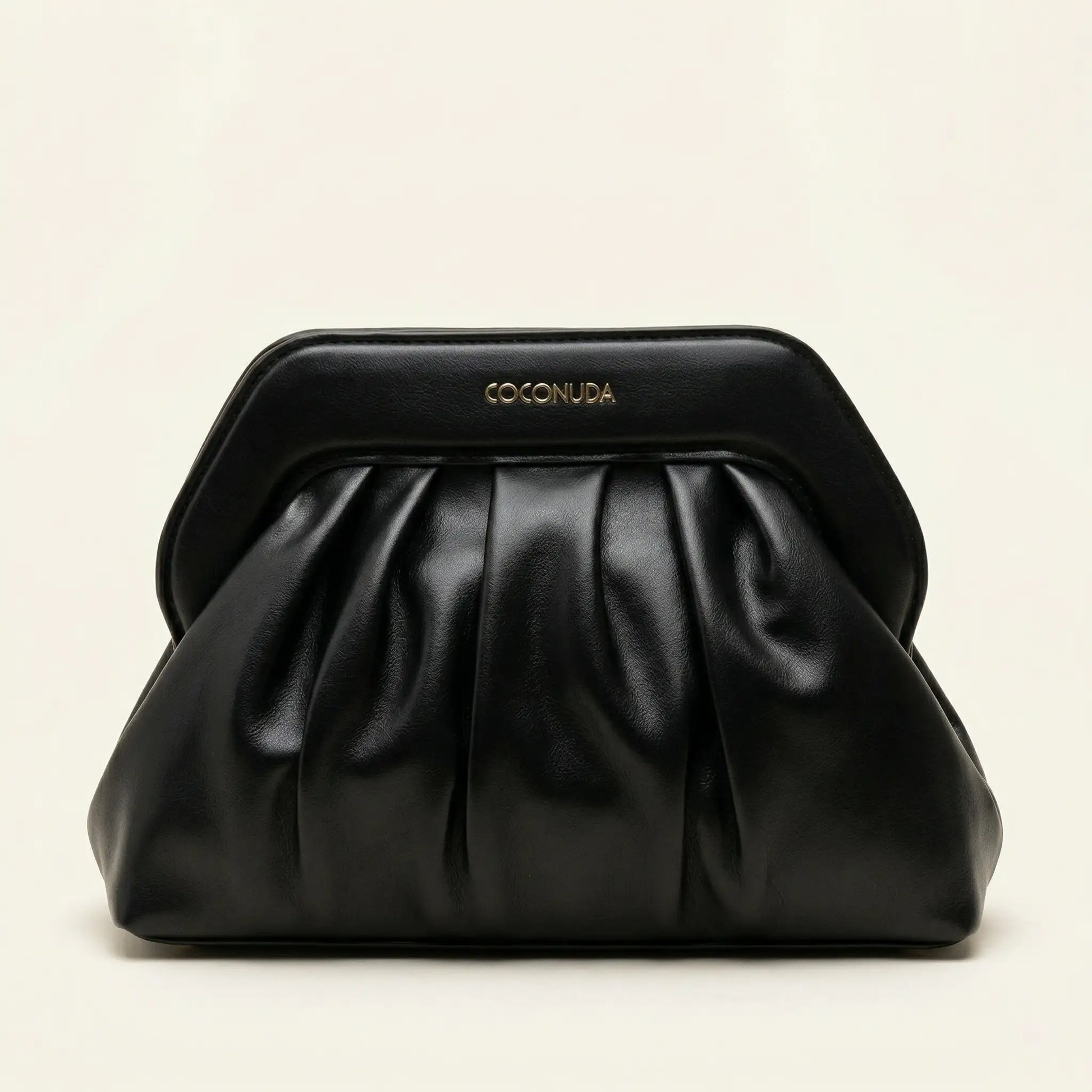 Borsa cloud bag nera COCONUDA 14207 in ecopelle morbida con logo dorato - SUNTIMEMODA