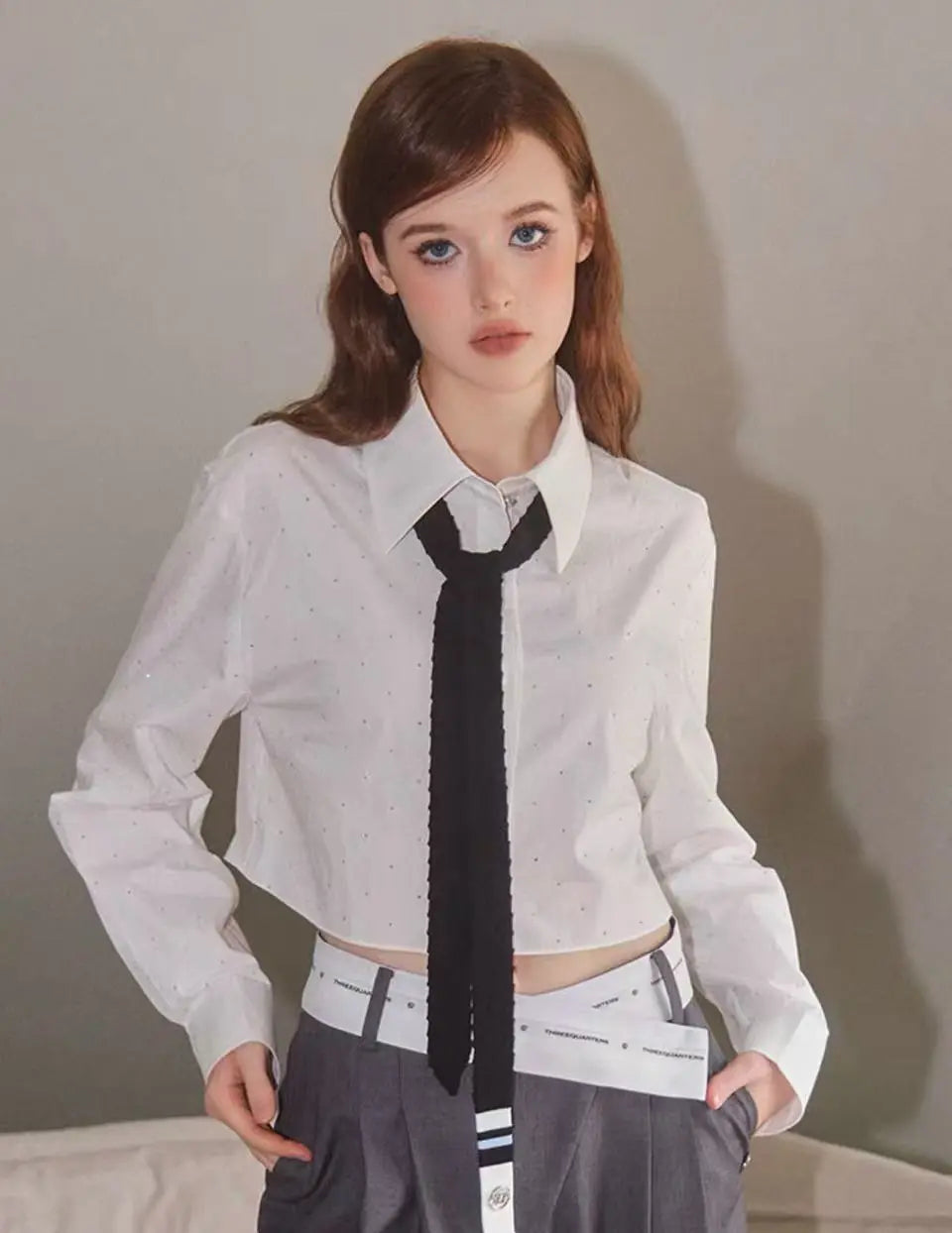 Camicia bianco corta con paillettes - SUNTIMEMODA