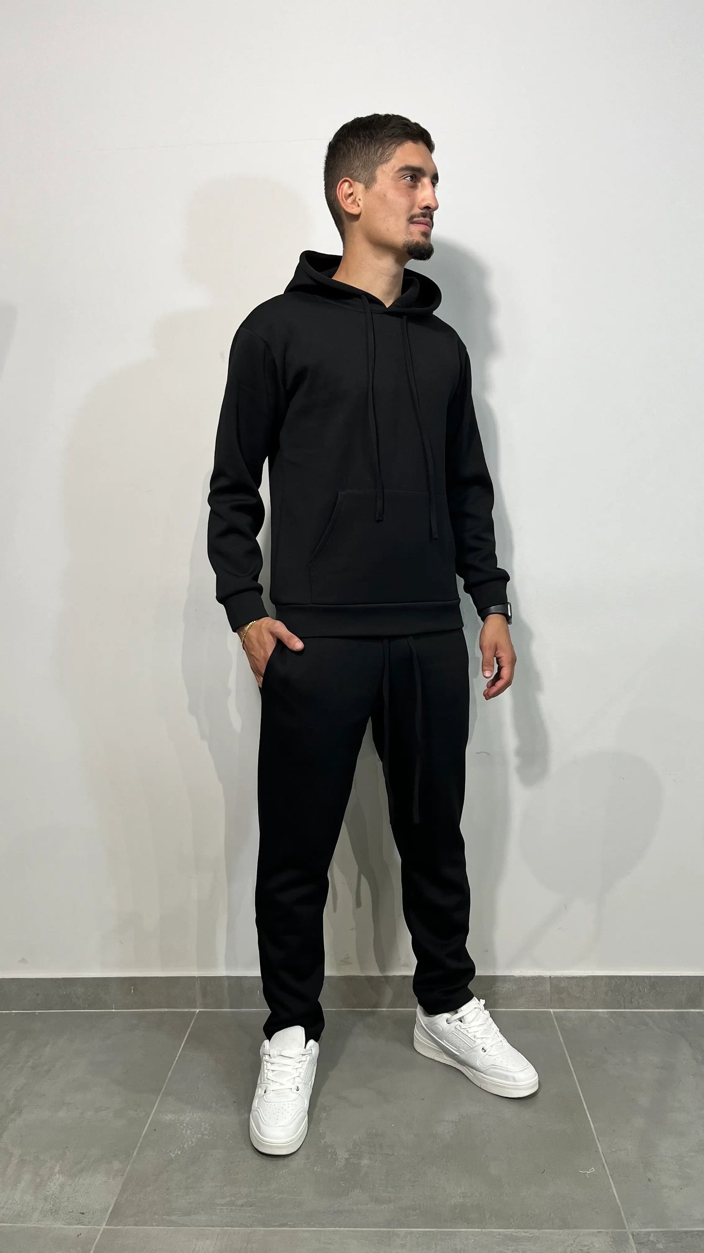 Felpe e pantaloni venduti separatamente NERO - SUNTIMEMODA