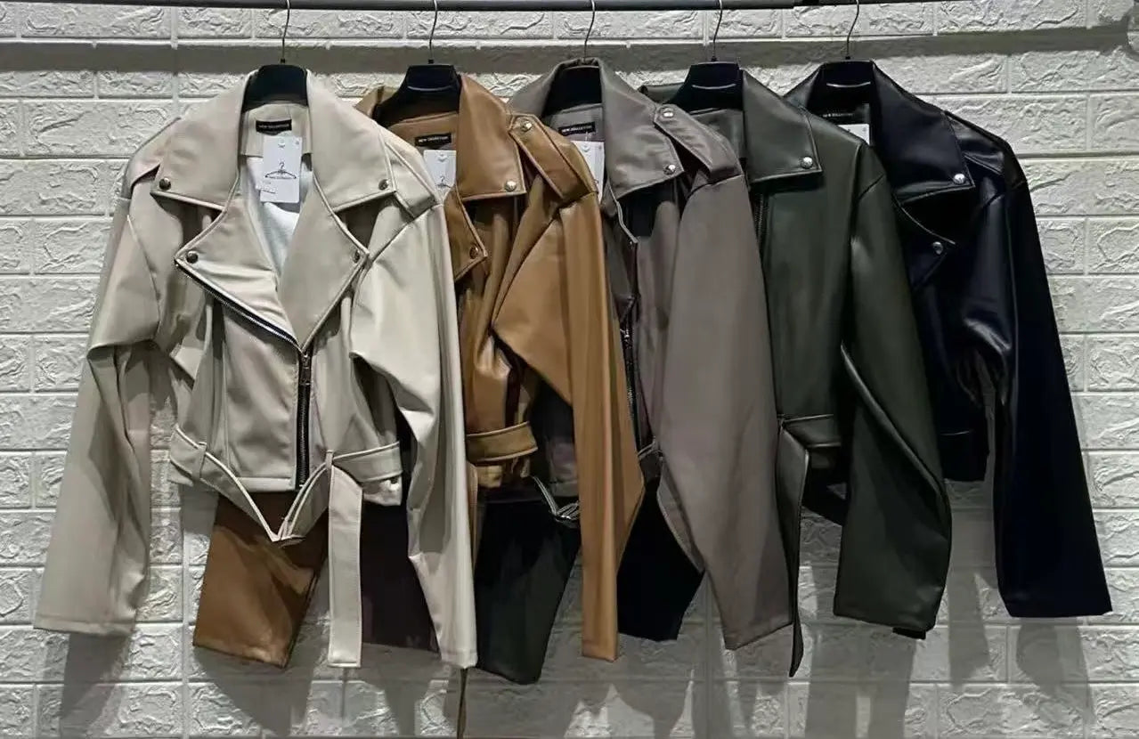 Giacca corta in pelle COLOR - SUNTIMEMODA