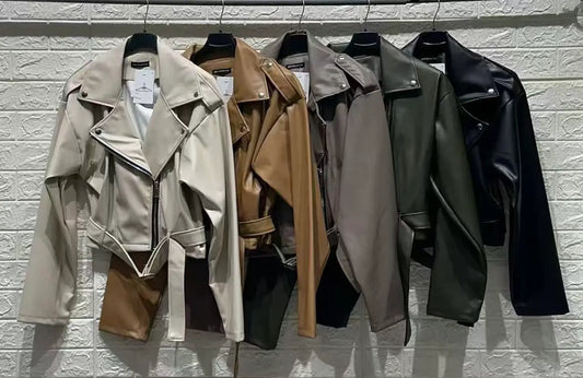 Giacca corta in pelle COLOR - SUNTIMEMODA