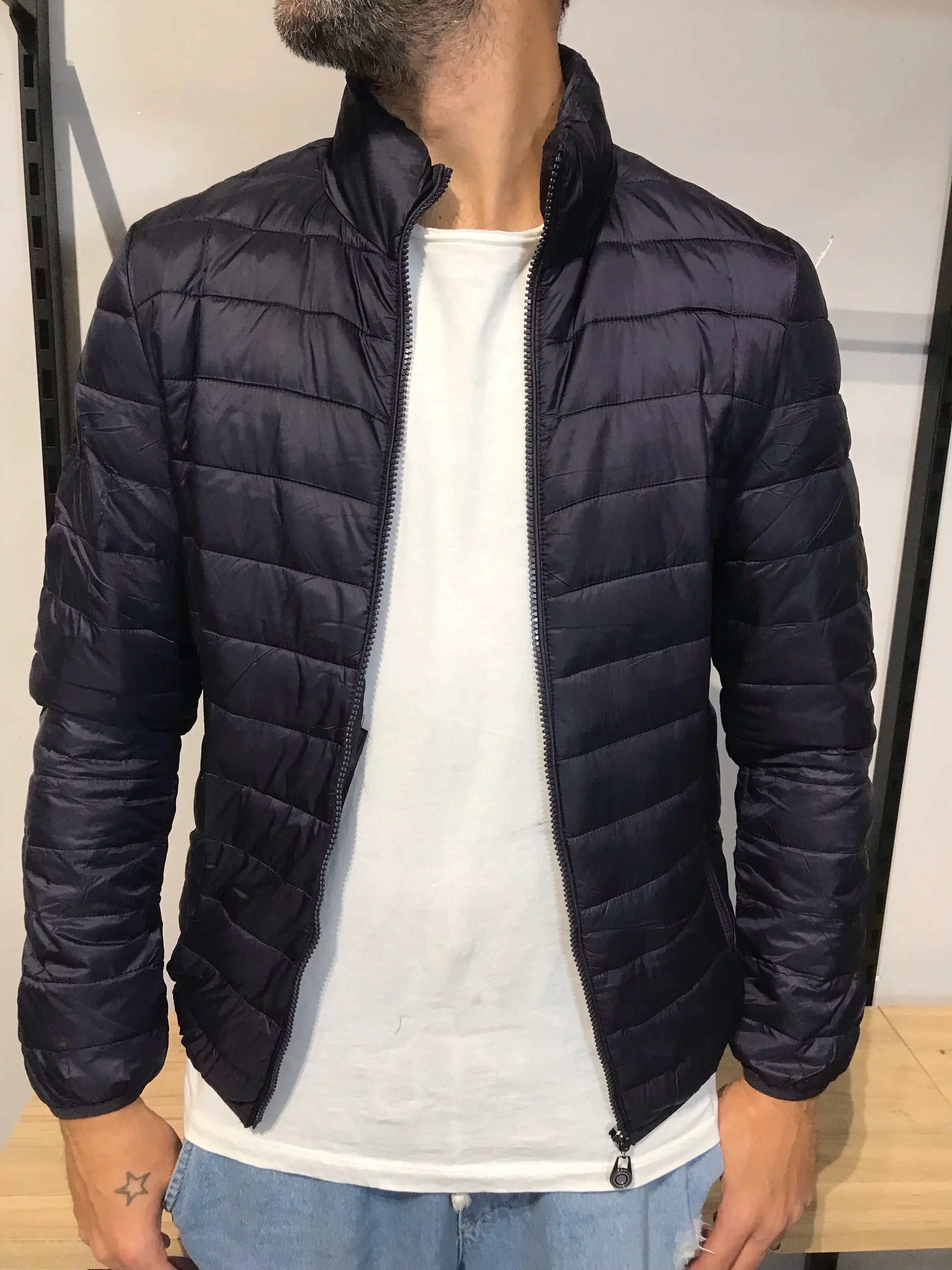 Giubbotto Piumino Leggero Uomo Collo Alto NERO - SUNTIMEMODA