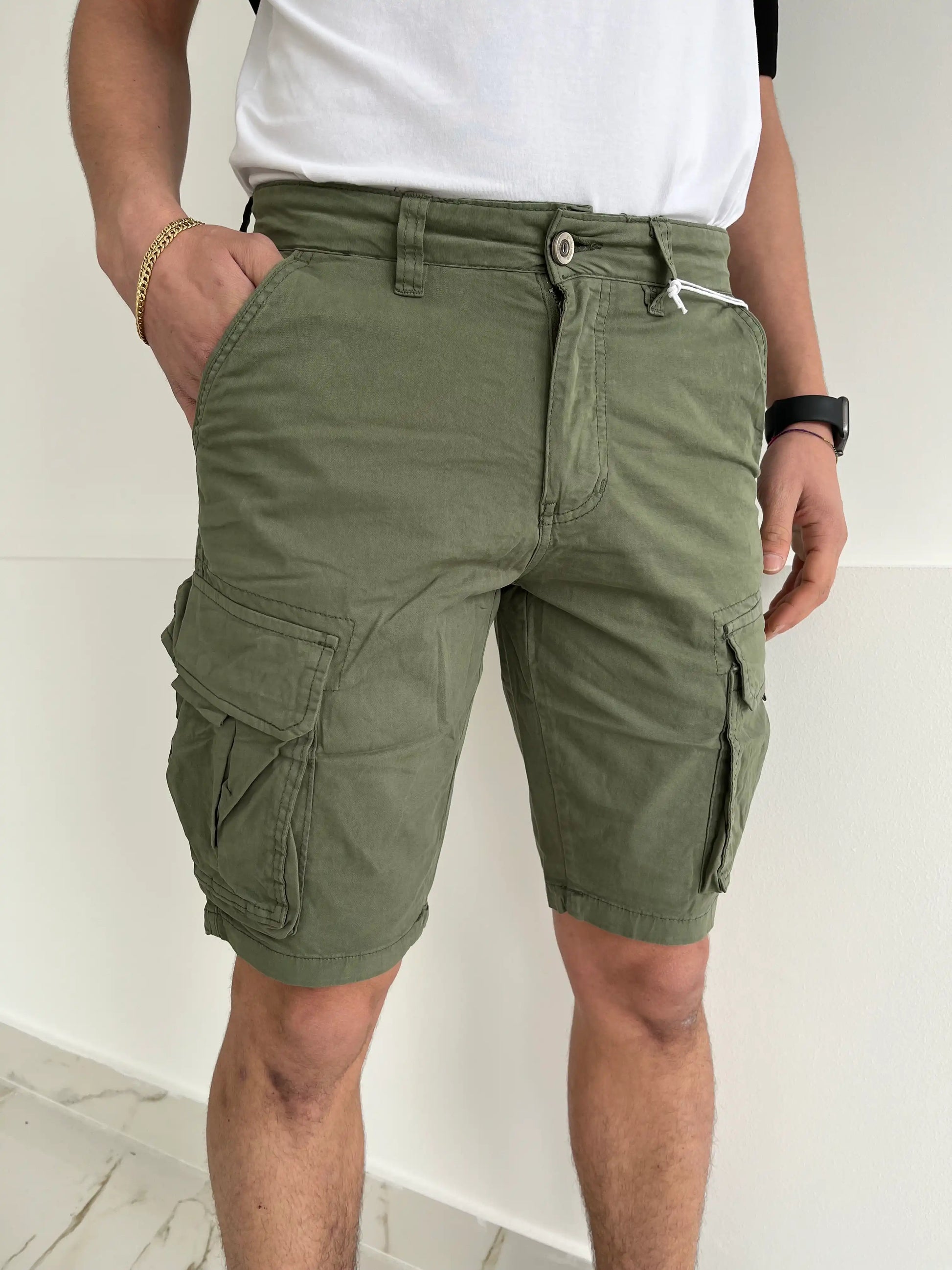 ZETA Cargo pantaloncini Tasche multiple verde - SUNTIMEMODA