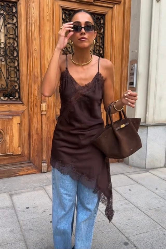 abito in pizzo con bretelle marrone - SUNTIMEMODA