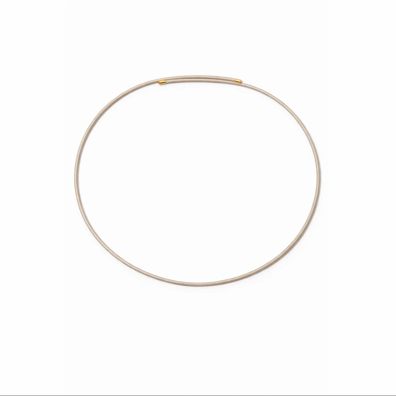 Cordino magnetico multifunzione di colore beige avvolto a doppio giro con terminali dorati - SUNTIMEMODA