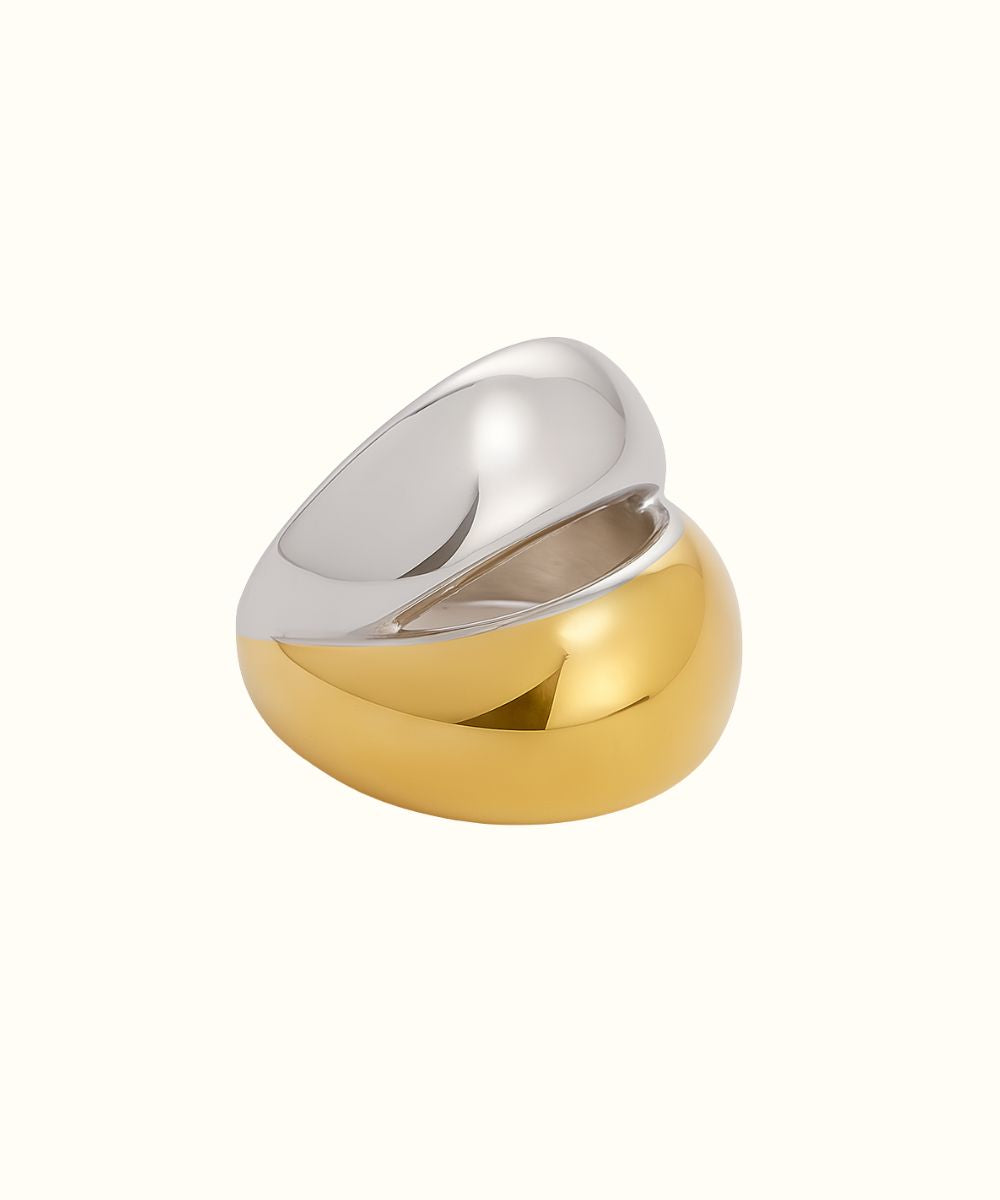 Ear cuff modello Bicolor con design bombato che unisce oro e argento, orecchino senza buco - Suntime Moda